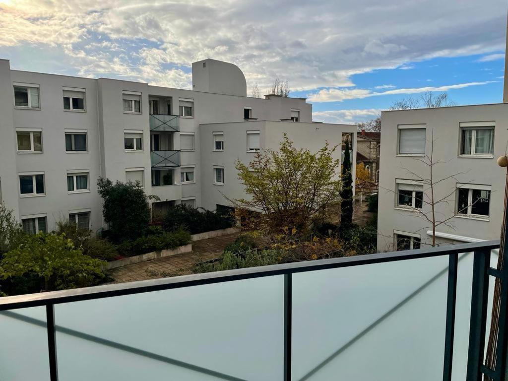 Apartamento Le Cocon Art Deco Caluire-et-Cuire Exterior foto